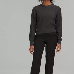 Lululemon waist length sweater 10